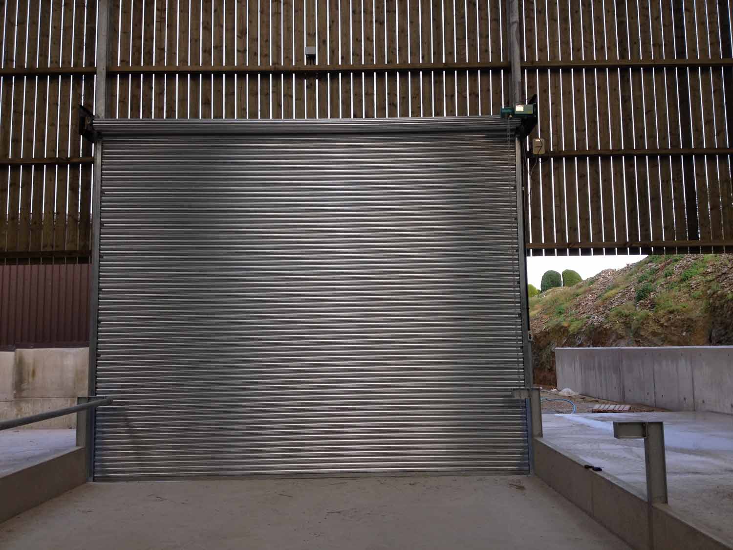 Gallery | M & S Roller Shutter Doors